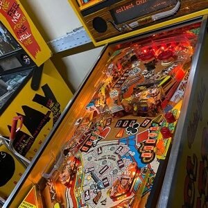 Pixtol Poker Alvine Pinball Machine