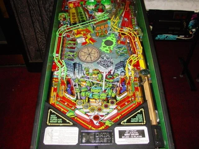 Teenage Mutant Ninja Turtles pinball machine - Image 2