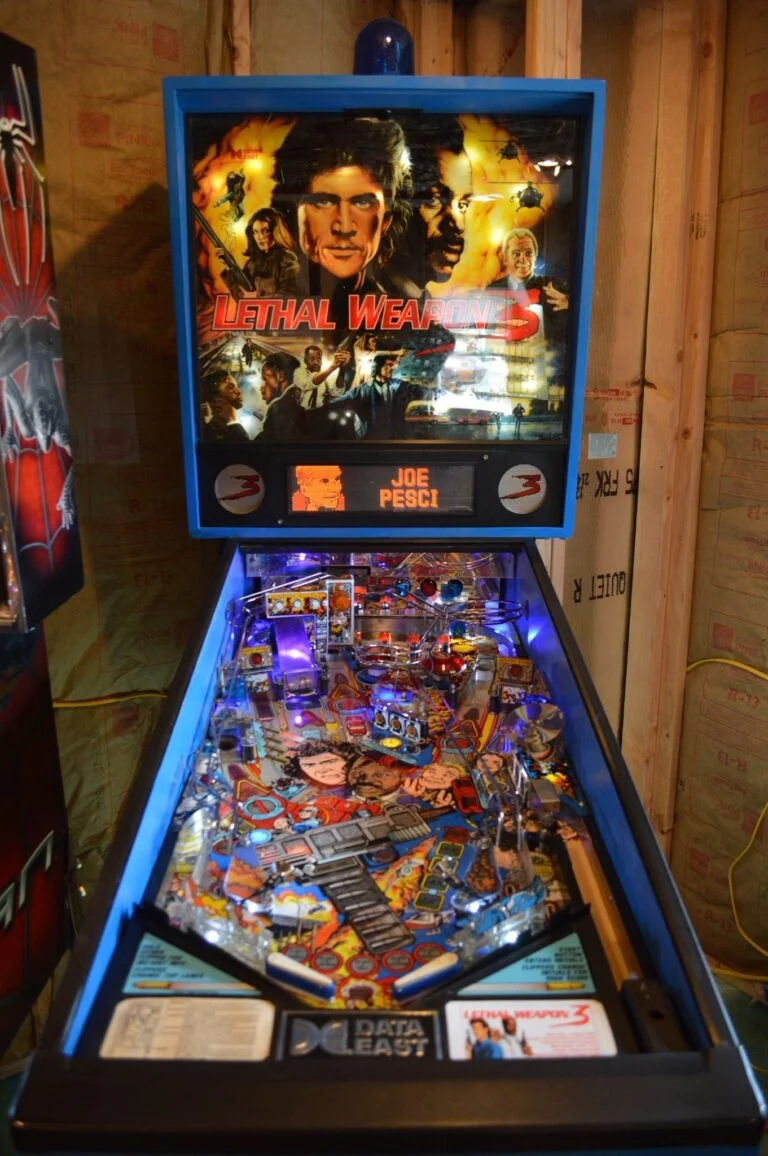 Lethal Weapon 3 pinball machine - Image 4
