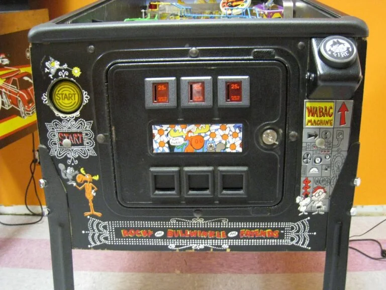 Adventures of Rocky and Bullwinkle and Friends Pinball Machine - Image 3